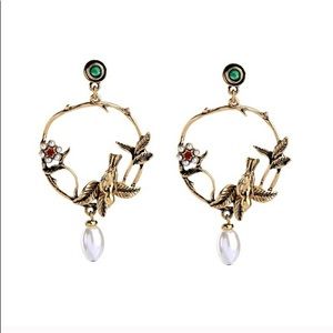 ✨🌟✨Green Crystal Vintage Insp Bird Twig Hoops